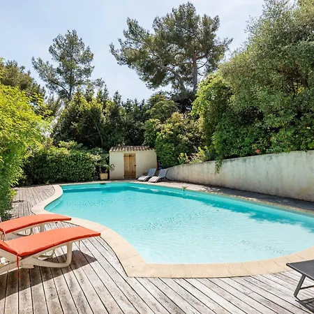 Chez Francoise Par Dodo-a-cassis